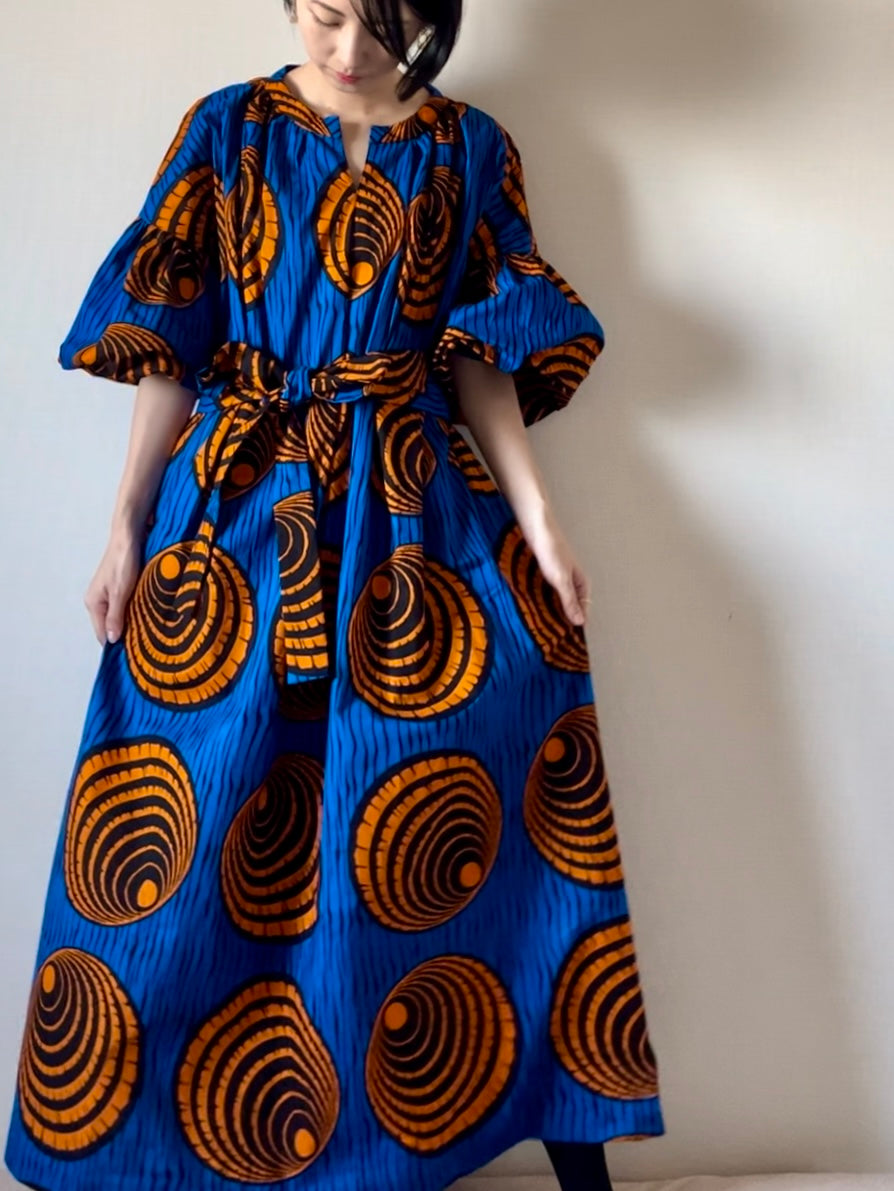 アフリカンバティックボリューム袖ワンピース