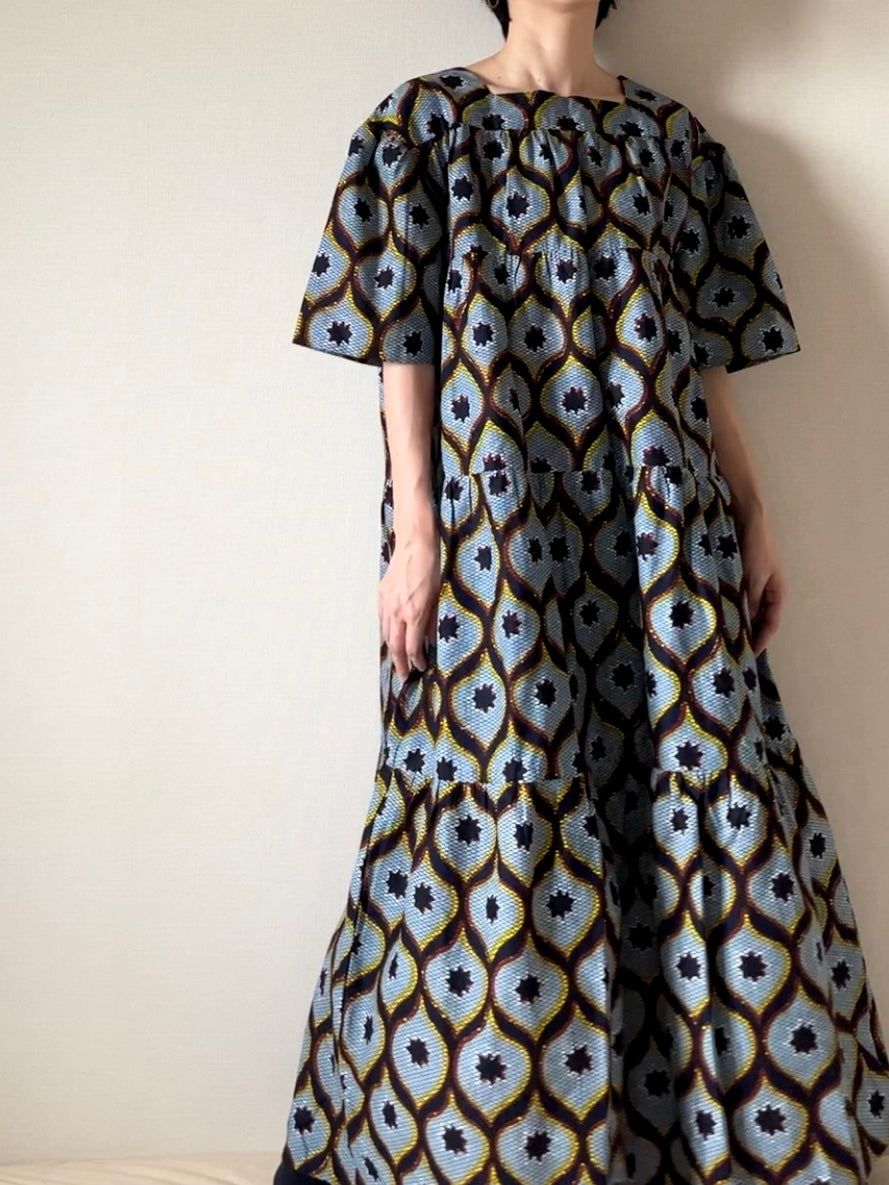 バティックティアードワンピース(コングレス柄)