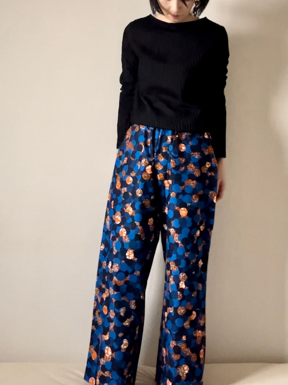 Straight pants (dot pattern/blue)