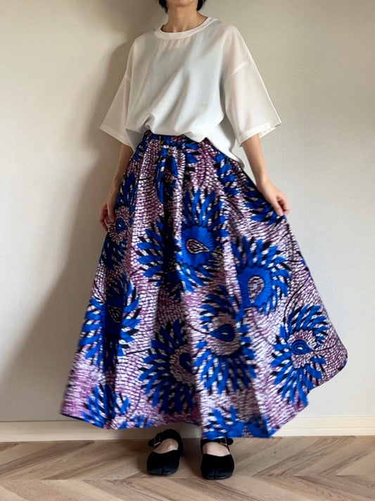 [Made to order] Voluminous long skirt (mariage pattern/light blue)