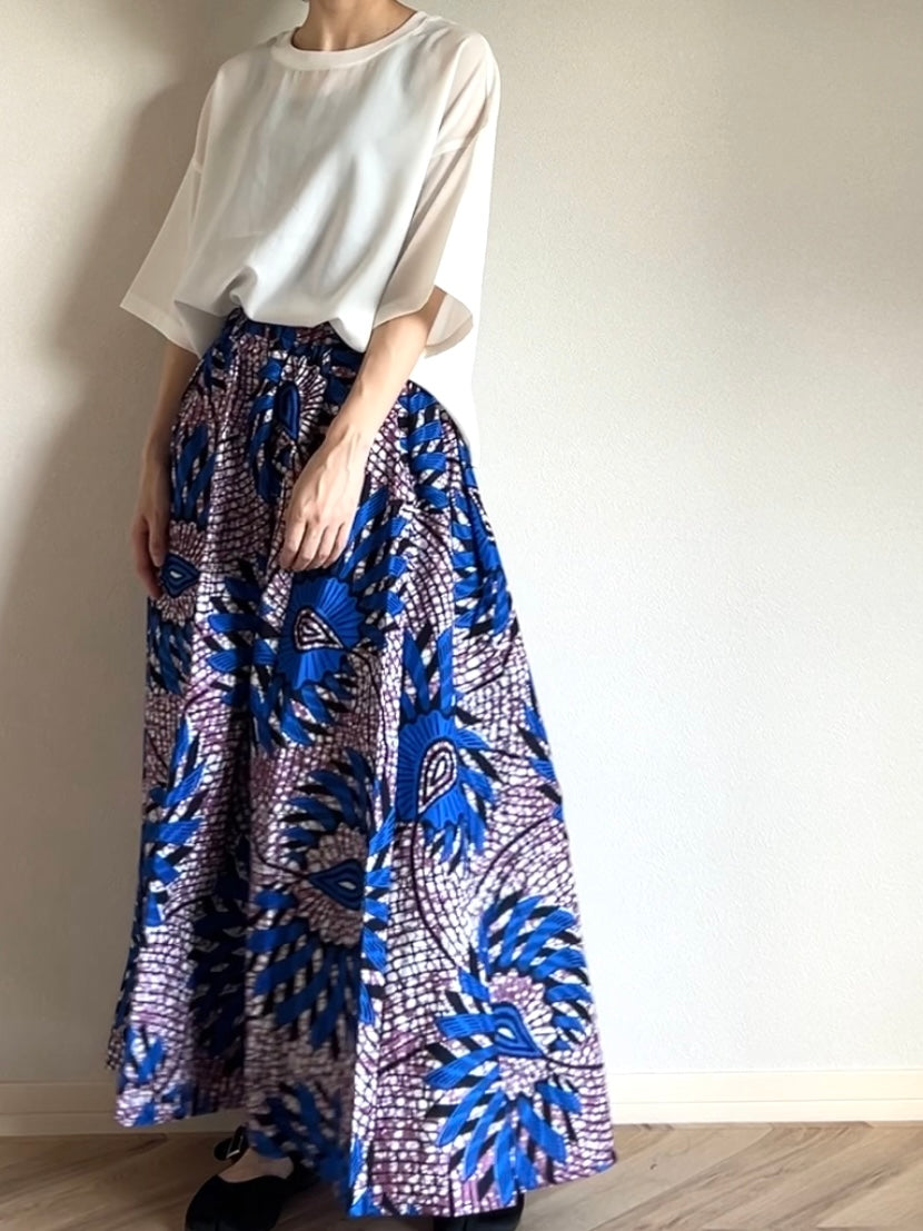 [Made to order] Voluminous long skirt (mariage pattern/light blue)