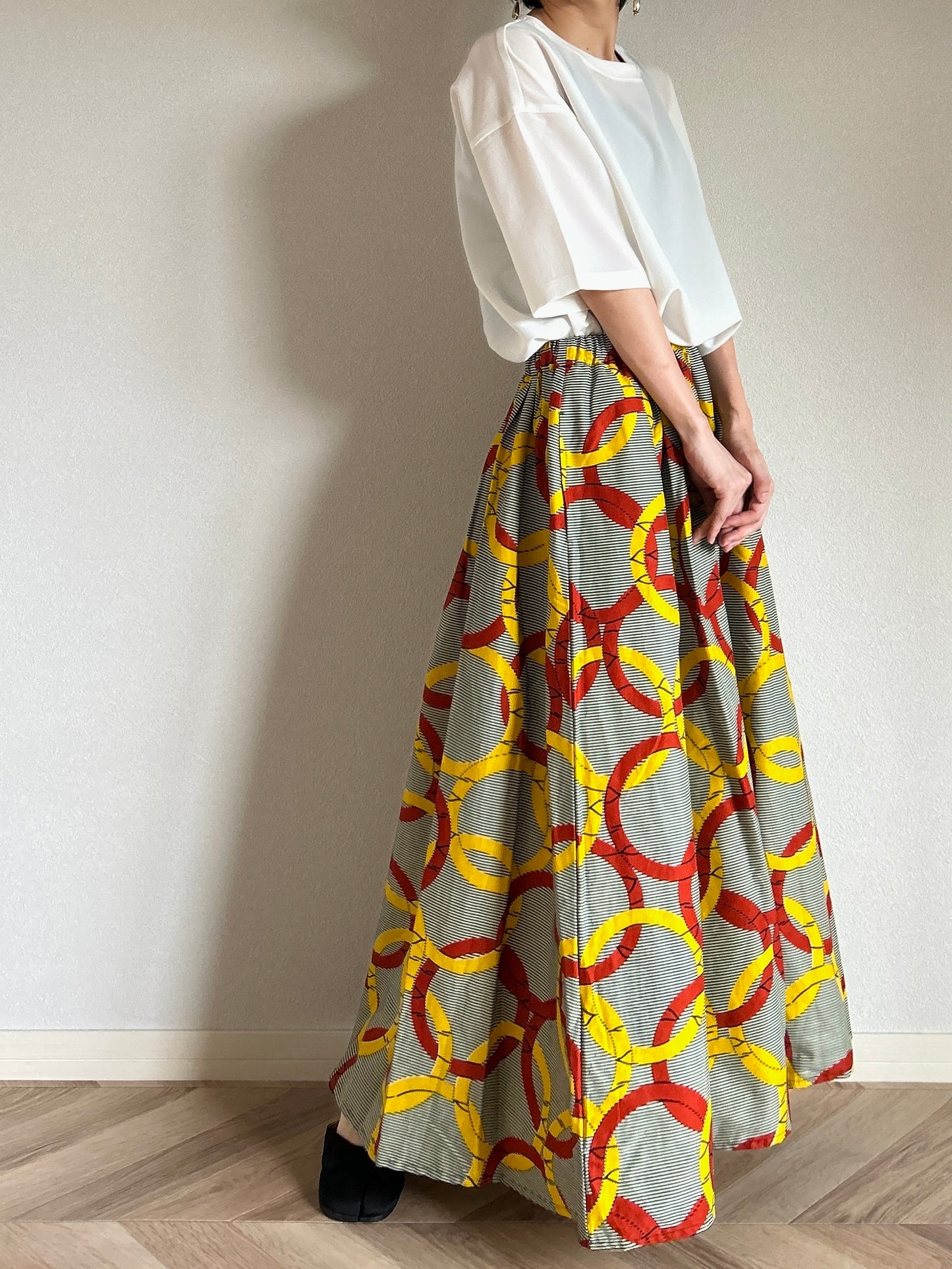 [Made to order] Voluminous long skirt (mariage pattern/light blue)