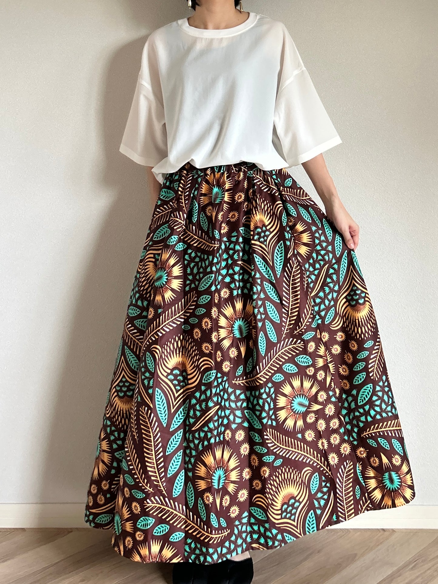 [Made to order] Voluminous long skirt (mariage pattern/light blue)