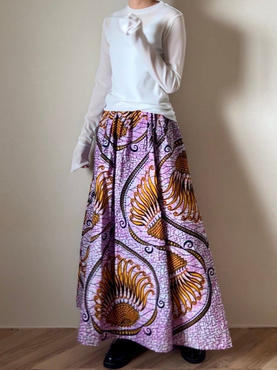 [Made to order] Voluminous long skirt (mariage pattern/light blue)