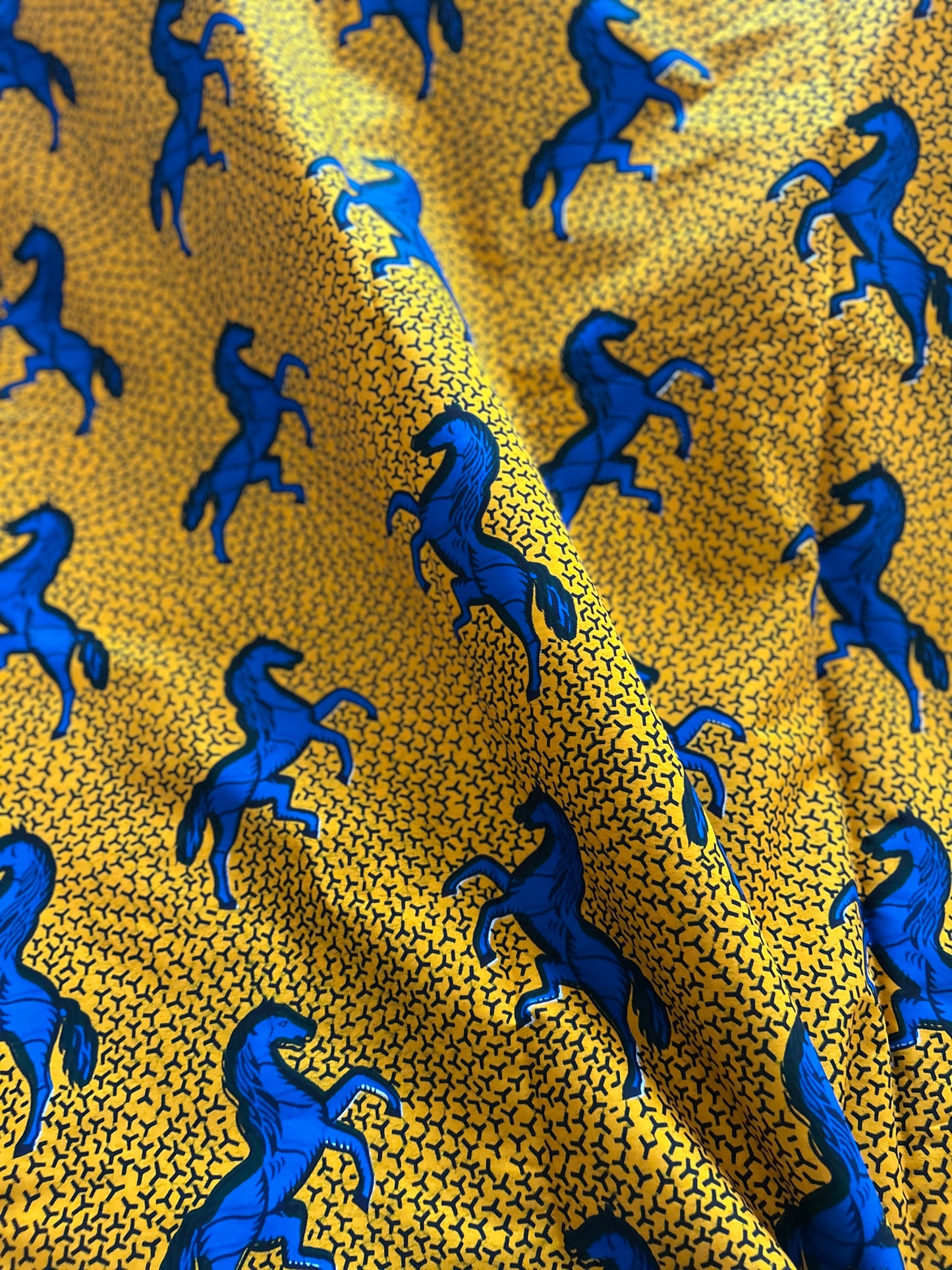 [Made to order] Plain x Batik: Volume sleeve dress
