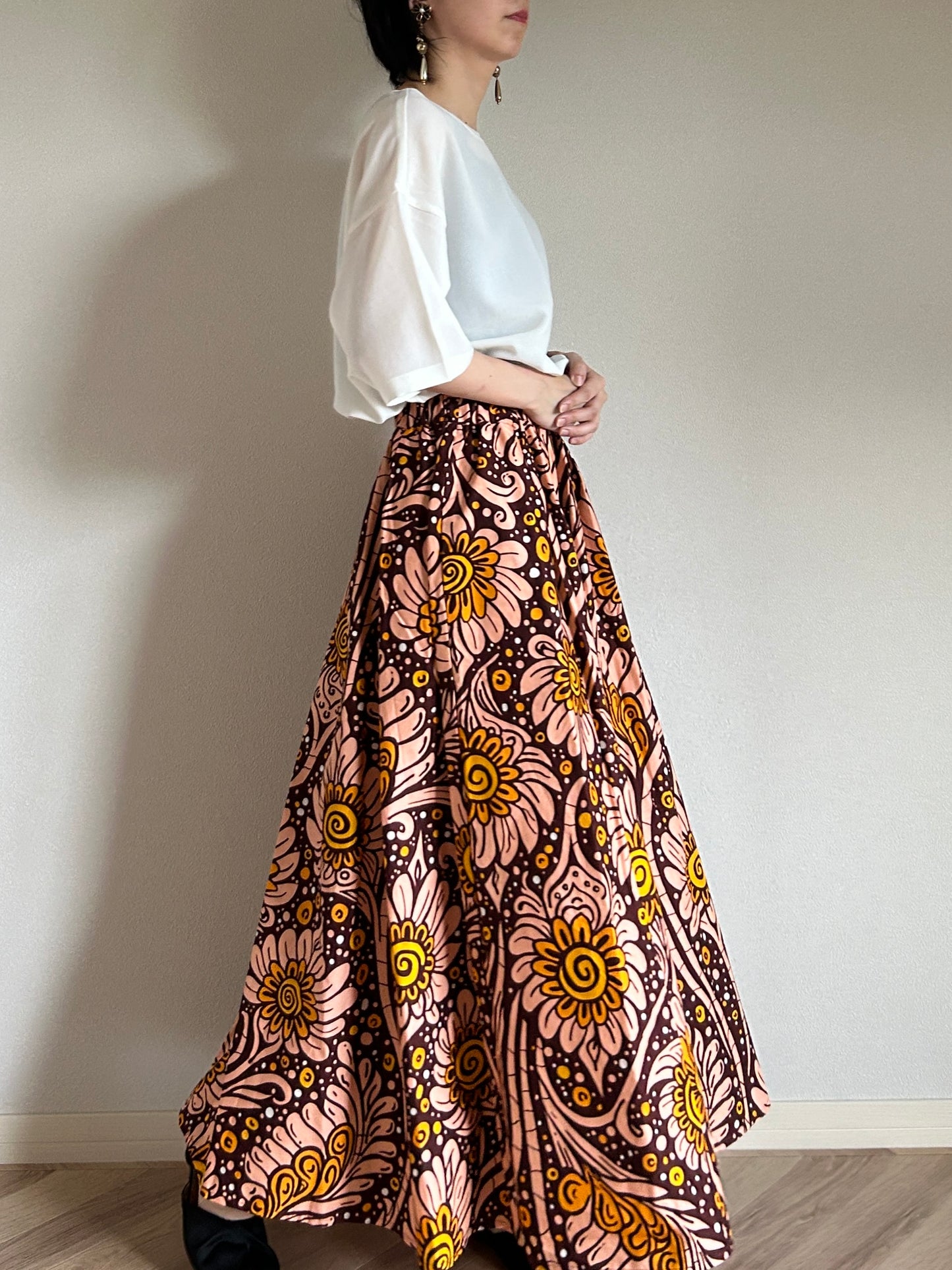 [Made to order] Voluminous long skirt (mariage pattern/light blue)