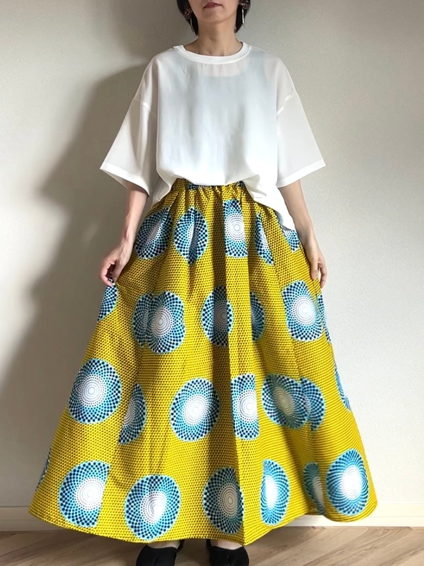 [Made to order] Voluminous long skirt (mariage pattern/light blue)