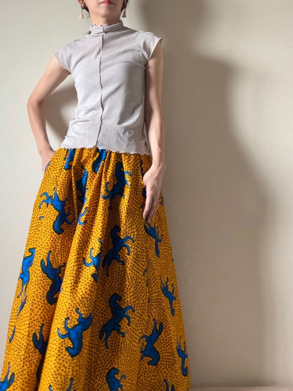 [Made to order] Voluminous long skirt (mariage pattern/light blue)