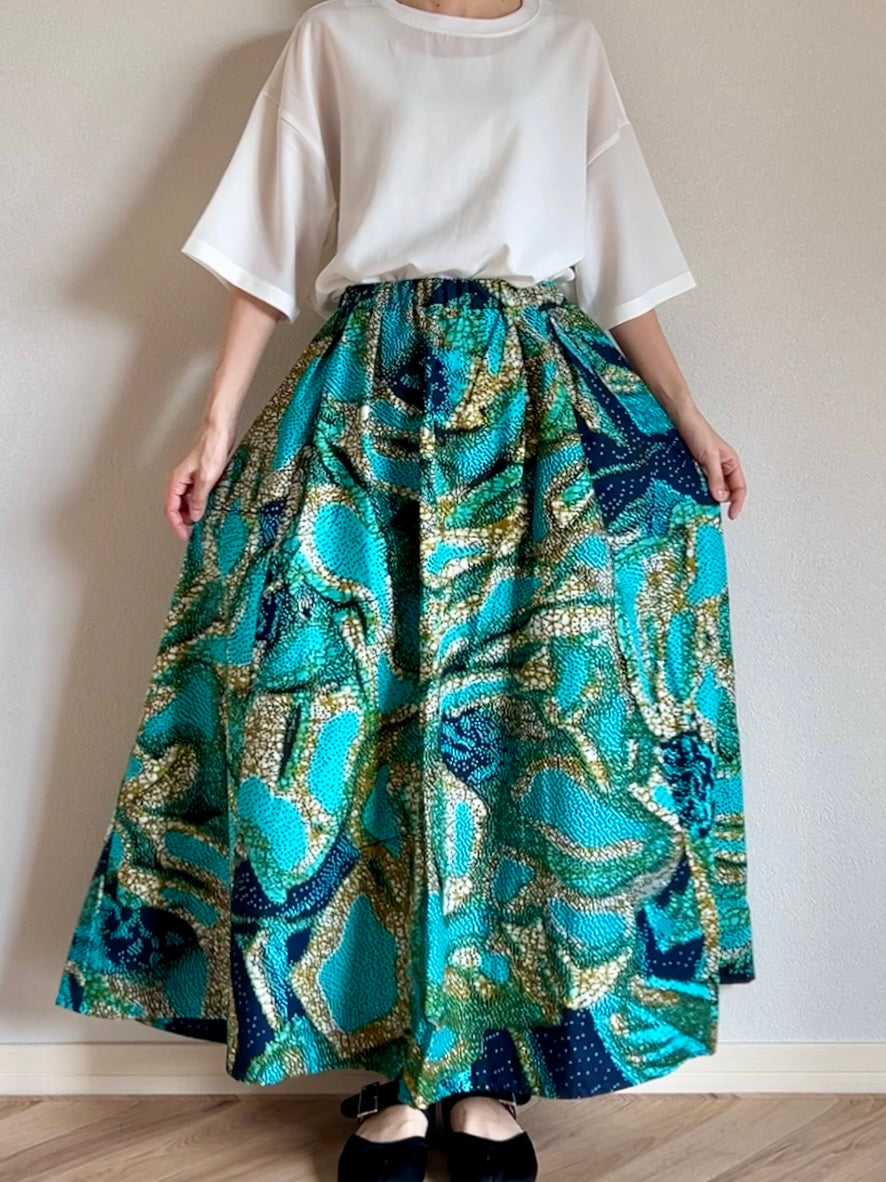 [Made to order] Voluminous long skirt (mariage pattern/light blue)