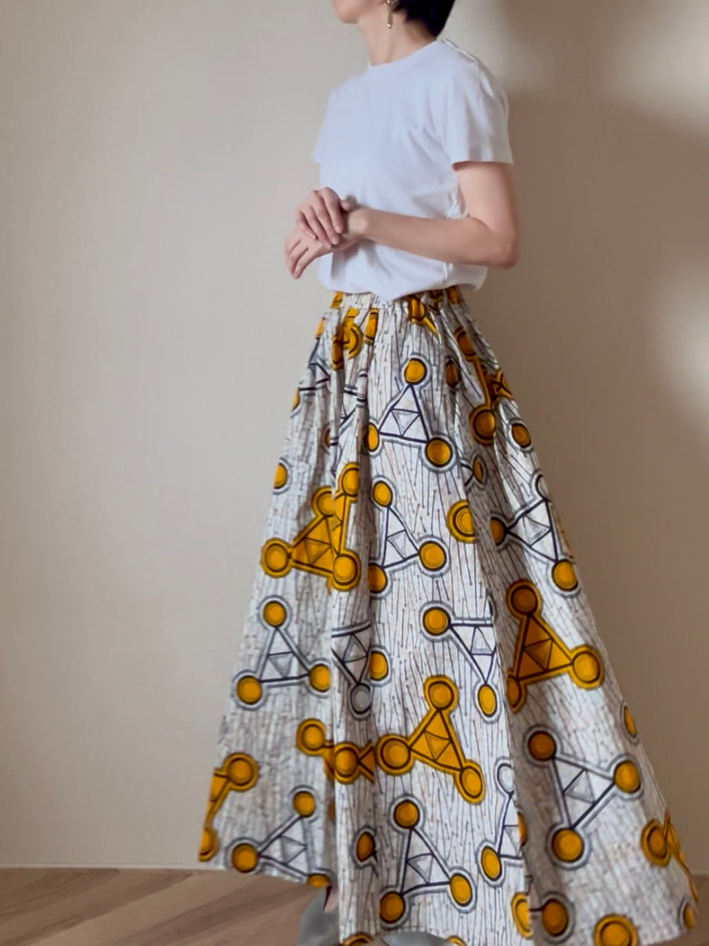 [Made to order] Voluminous long skirt (mariage pattern/light blue)